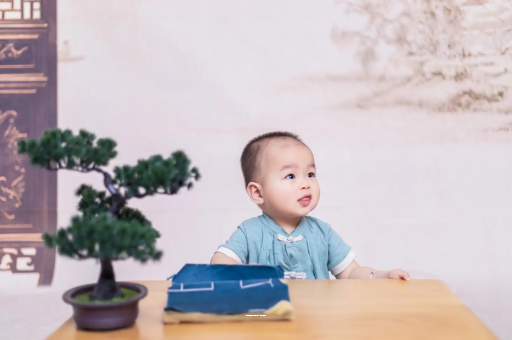 忻州宝宝喊肚子疼怎么回事